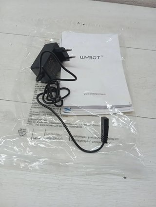 WYBOT Robot Limpiafondos para piscinas