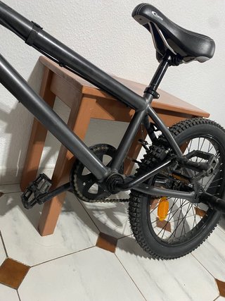 Bicicleta BMX gris