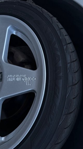 Llantas Compomotive MO5