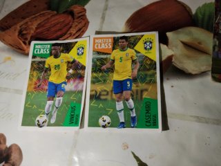 Cromos fútbol Vinícius y Casemiro Brasil