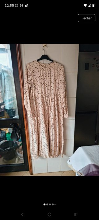 Vestido bege com padrão de bolinhas Veste até XL