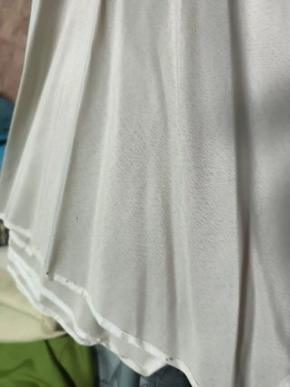 Sombrilla grande de tela solo tengo lo que se ve.