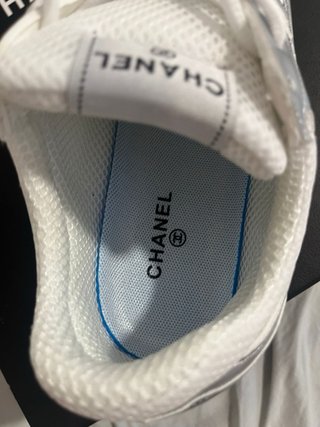 Zapatillas Chanel Runner Plata y Blanco