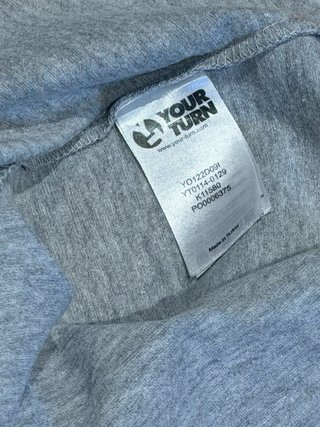 Camiseta YOURTURN ORIGINAL, muy poco uso, vintage