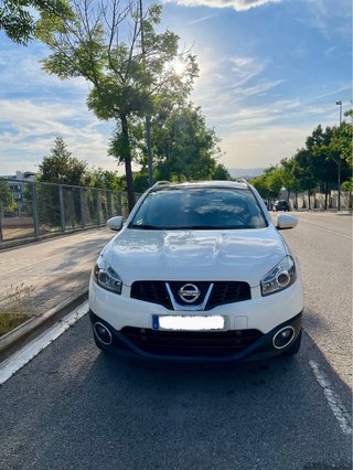 Nissan Qashqai+2 2011