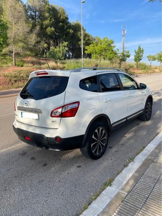 Nissan Qashqai+2 2011