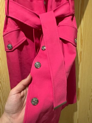 Vestido fucsia Morgan sin mangas a estrenar