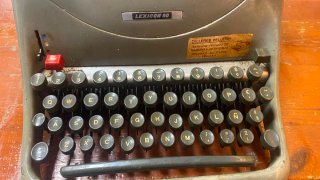 Máquina de escribir Hispano Olivetti Lexicon 80