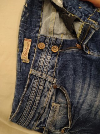 Vaqueros rotos Fishbone Talla 30 talla M