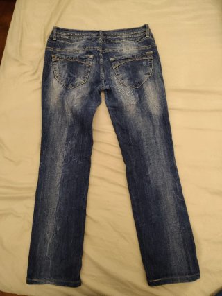 Vaqueros rotos Fishbone Talla 30 talla M