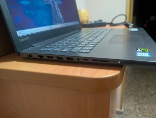 Lenovo IdeaPad 330 i7 20GB 256GB SSD 750GB HDD