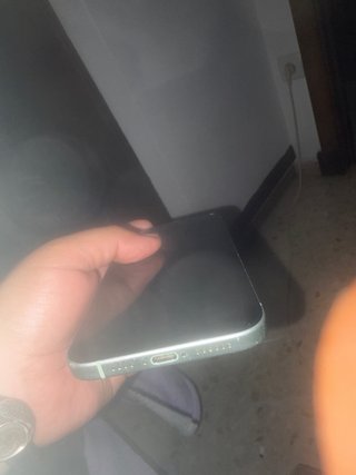 iPhone 15 Plus