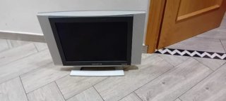 Televisor Daewoo Plata y Negro