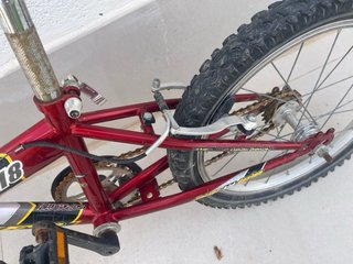 Bicicleta infantil Coluer J-18 Roja