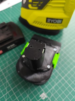 Adaptador Bateria Ryobi ONE+ para Bosch
