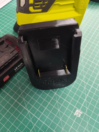 Adaptador Bateria Ryobi ONE+ para Bosch
