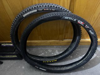 Cubierta Maxxis Dissector 29x2.40 tubeless