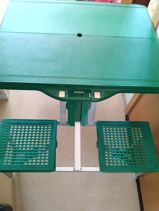 Mesa Picnic Plegable Verde y Plata