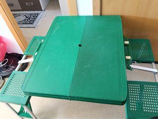 Mesa Picnic Plegable Verde y Plata