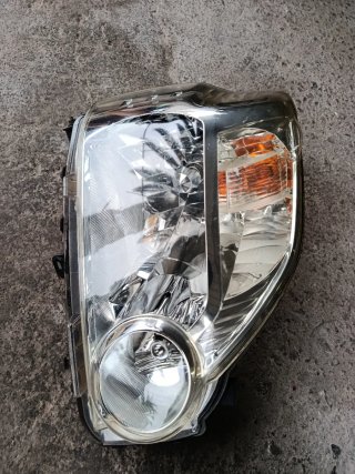 Juego Faros Delanteros Nissan X-Trail T31 (07-)