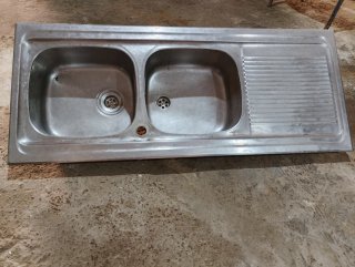 Fregadero doble seno con escurridor