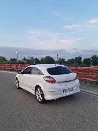 Opel Astra 2009
