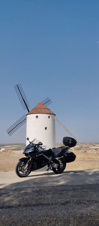 Honda VFR 800 VTEC Negra/Blanca