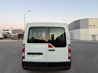 RENAULT MASTER 2.3 DCi 9 PLAZAS