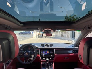 Porsche Macan 2022