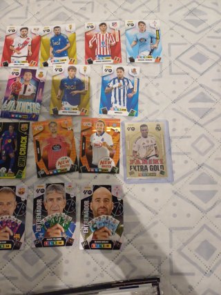 Lote cromos Adrenalyn 25/26 Javier
