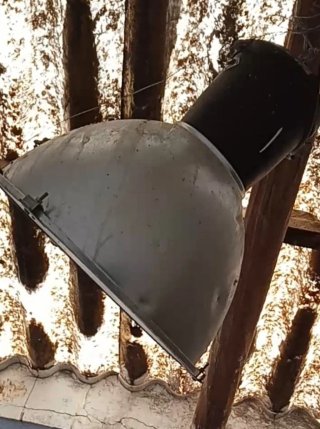 Foco di grandi dimensioni e alta illuminazione