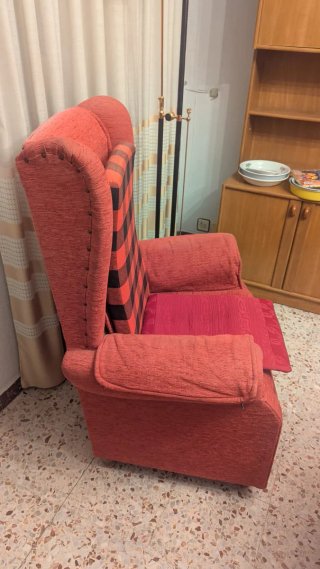2 Sillones de tela rojo y negro