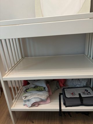 Cuna y cambiador IKEA
