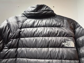 Plumas The North Face Negra
