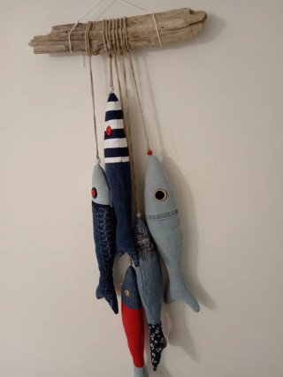 Decorazione Pesci in Stoffa e Legno