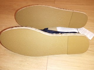 Alpargatas nuevas de ante azul talla 43.