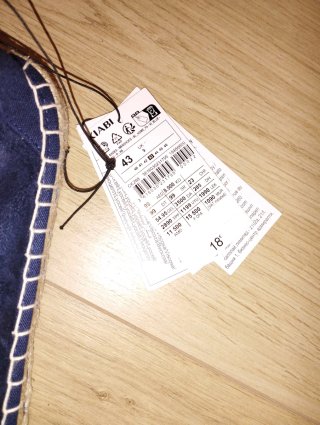 Alpargatas nuevas de ante azul talla 43.