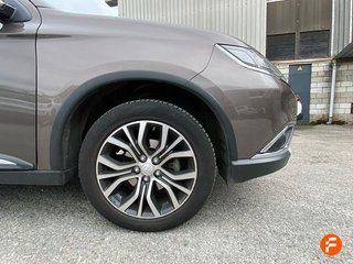 Mitsubishi Outlander 200 MPI Motion CVT 2WD 7 Plazas