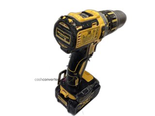 taladro a bateria dewalt dcd795