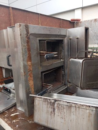 Recuperación de hierro y metales"633381349