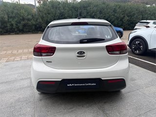 KIA Rio 1.2 DPi 62kW (84CV) Concept