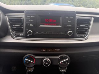 KIA Rio 1.2 DPi 62kW (84CV) Concept