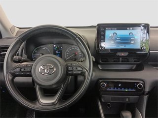 TOYOTA Yaris 5P Active Tech 120H e-CVT
