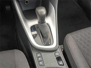 TOYOTA Yaris 5P Active Tech 120H e-CVT