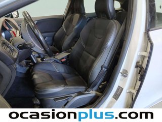 Volvo V40 D3 Momentum Auto 110 kW (150 CV)