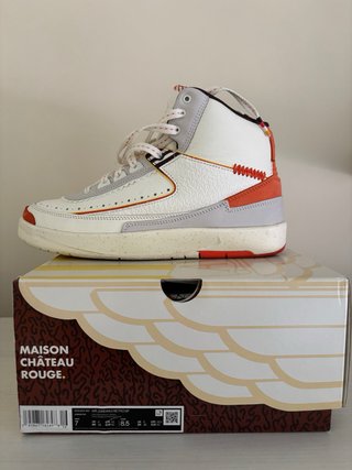 Nike Air Jordan 2 Maison Chateau Rouge