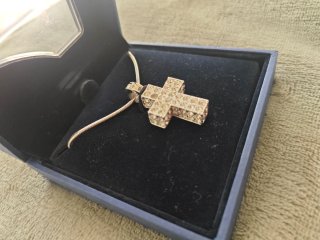 Colgante Cruz Swarovski