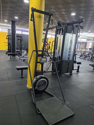 Equipo de gimnasio profesional