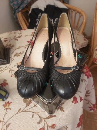 Zapatos de tacón negros