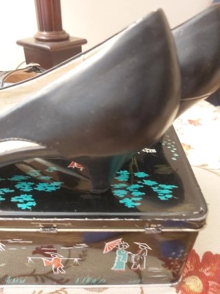 Zapatos de tacón negros